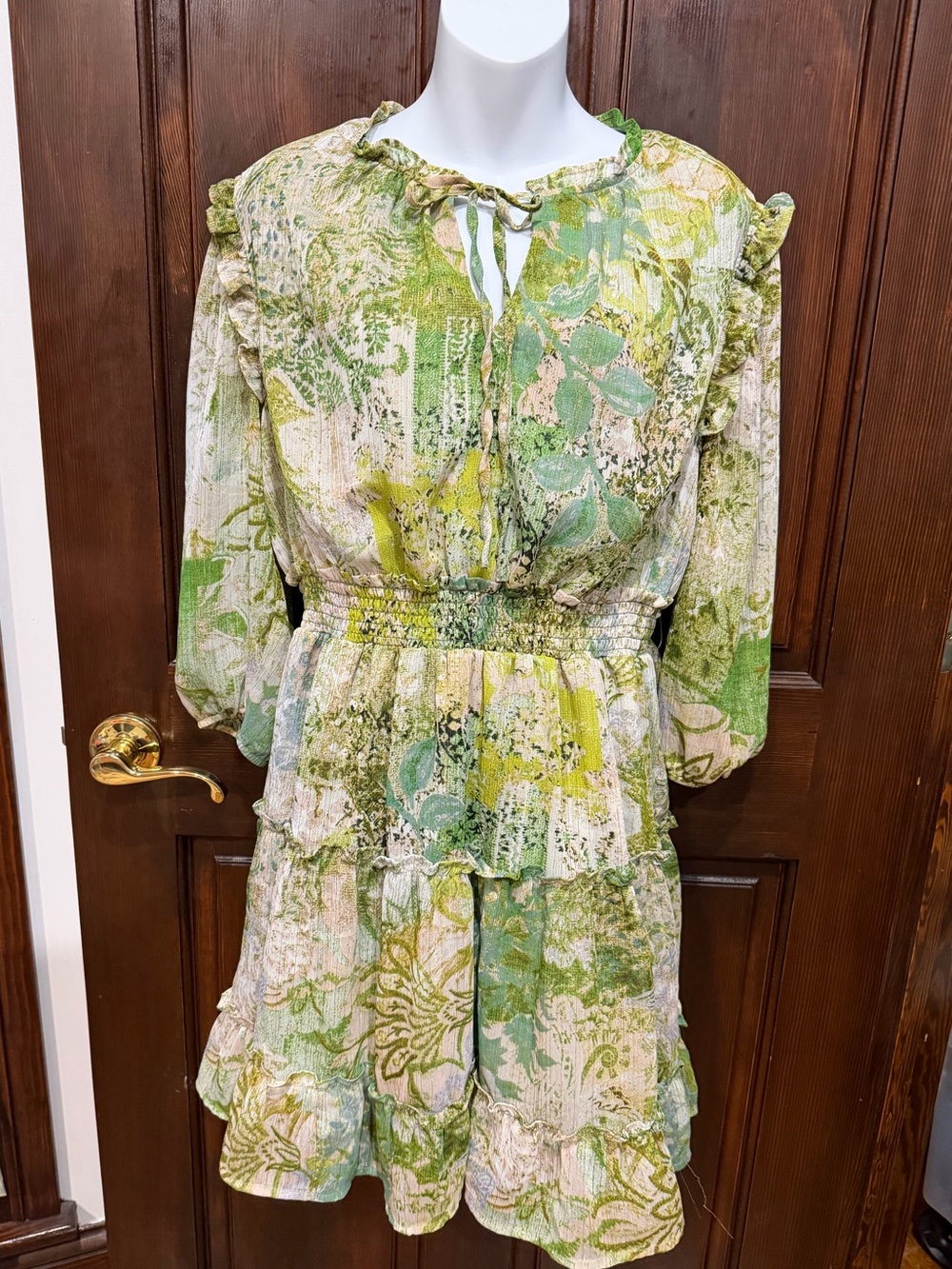 Ava & Grace Green Floral Tie-Neck Tiered Mini Dress